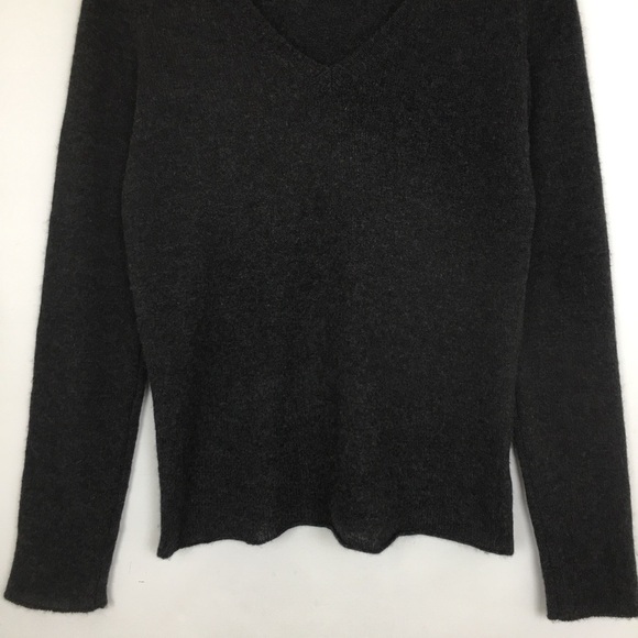 ATM Cashmere Sweater Pullover Charcoal Gray Scoop Neck Women’s Size XS Luxury - Picture 3 of 11